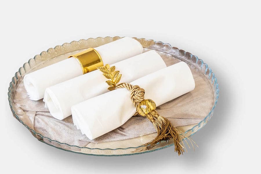 חבקים ומפיות