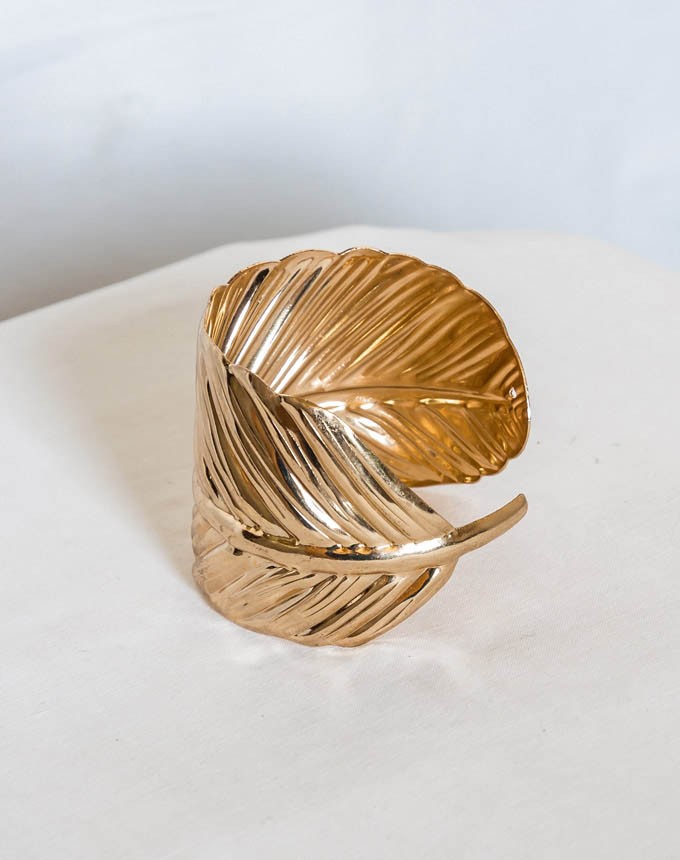 חבק עלה מתכת - זהב