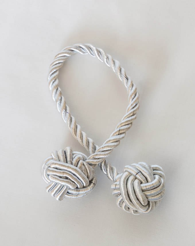 חבק ראש טורקי - לבן