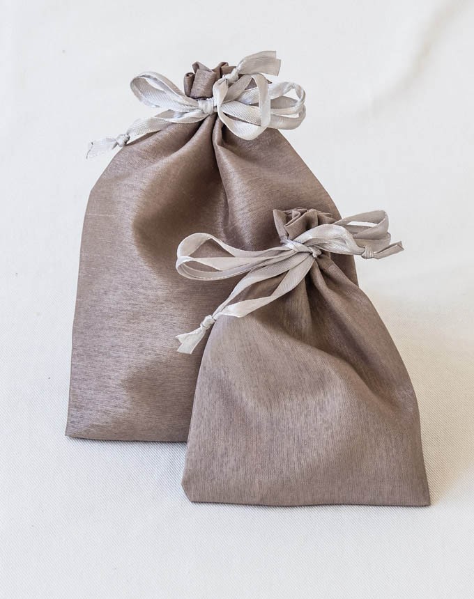 שקית משי פראי - אפור