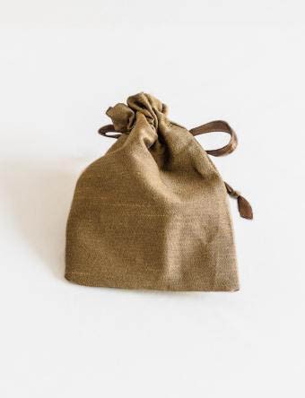 סט זהב ענתיק - שקית משי פראי 12 על 9סמ זהב כהה 12יח