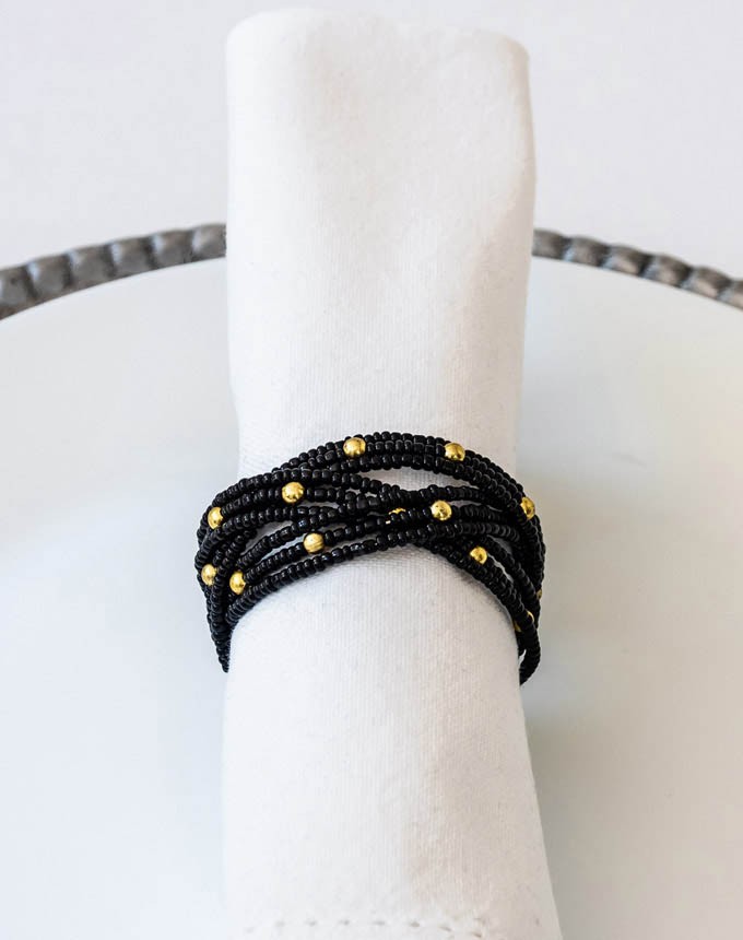 חבק אינדיאני - שחור