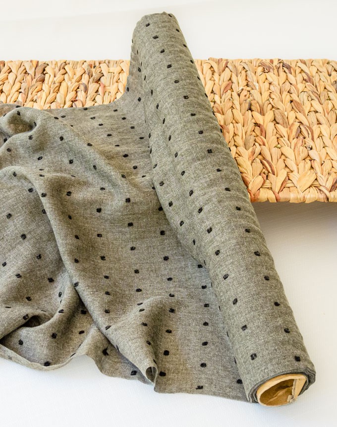 רנר כותנה שוויצרית נקודות - ירוק זית כהה