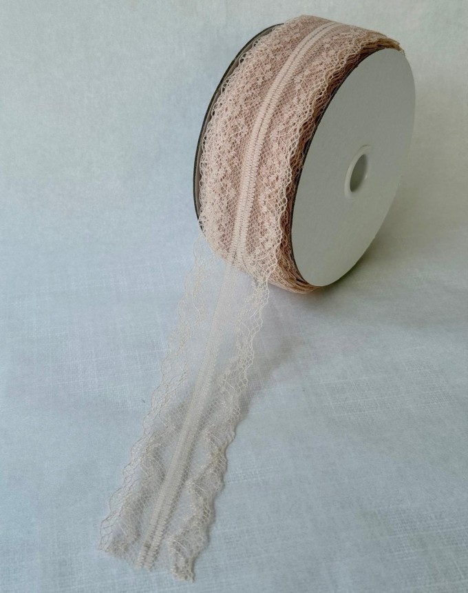 תחרה 40מ - וינטג