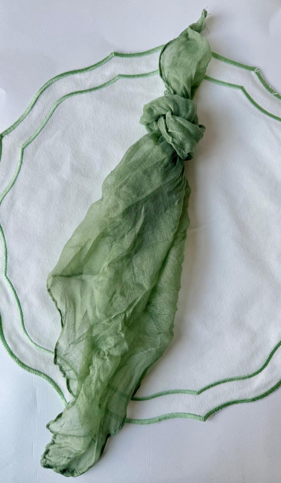 מפית כותנה מגולגלת - ירוק מעושן