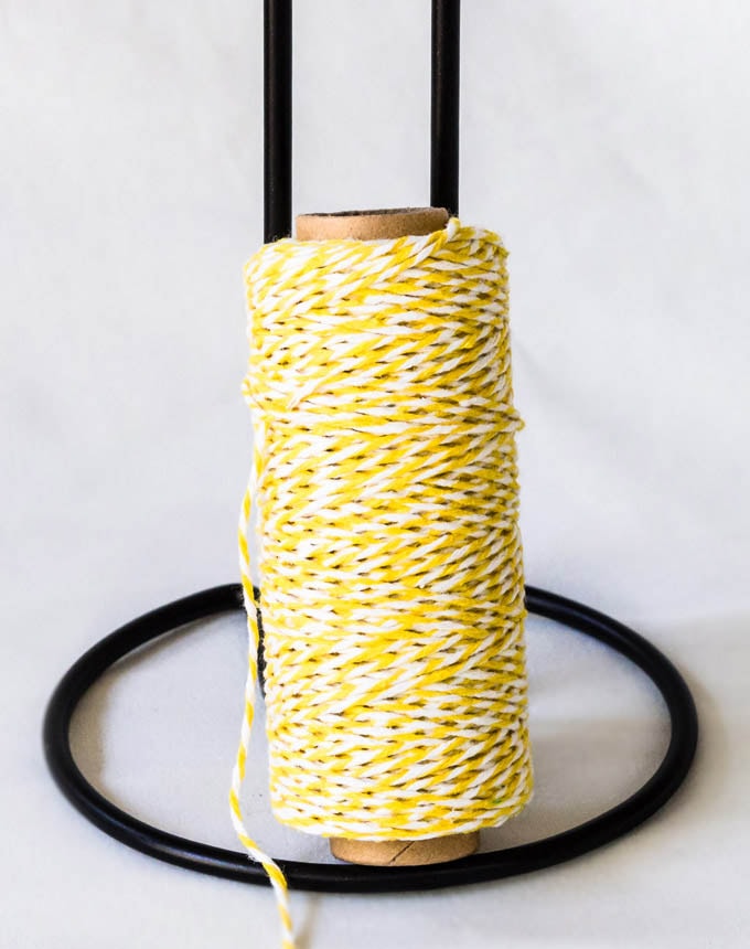 שרוך איכרים - צהוב