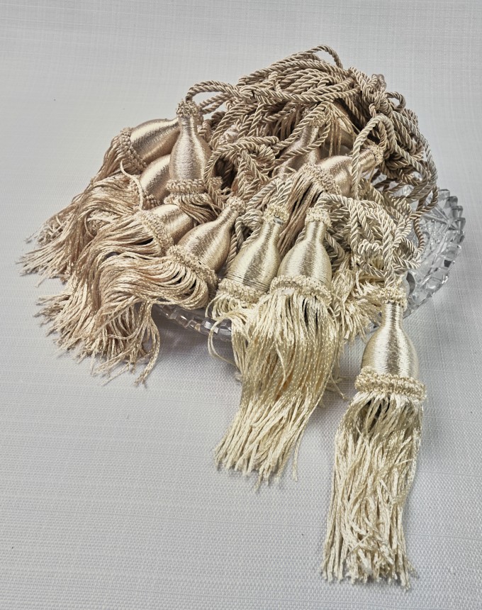 גדיל וילון קטן