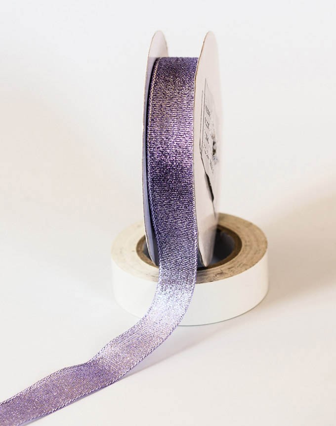 לורקס צבעוני - סגול