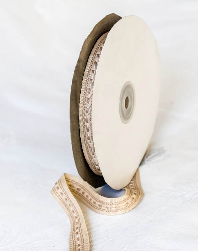 סרט כותנה רקום - קרם