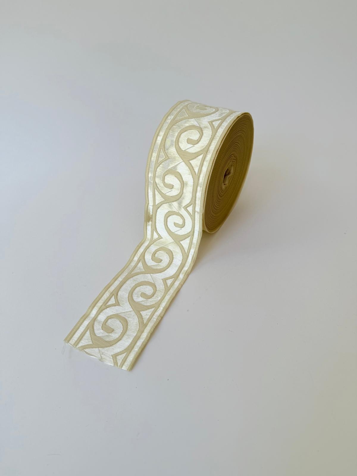 ג'קארד רומי - קרם