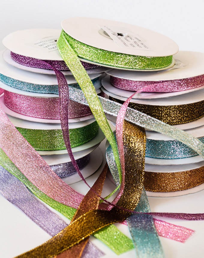 לורקס צבעוני