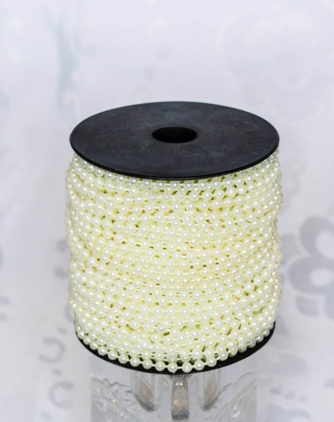 פנינים - קרם ירקרק