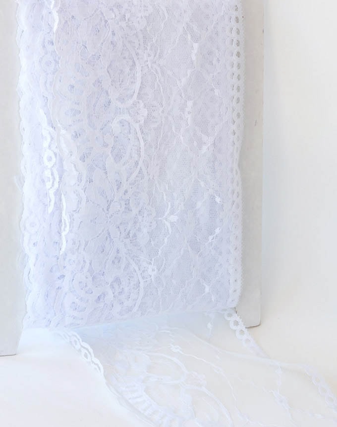 תחרה 18 ס"מ - לבן