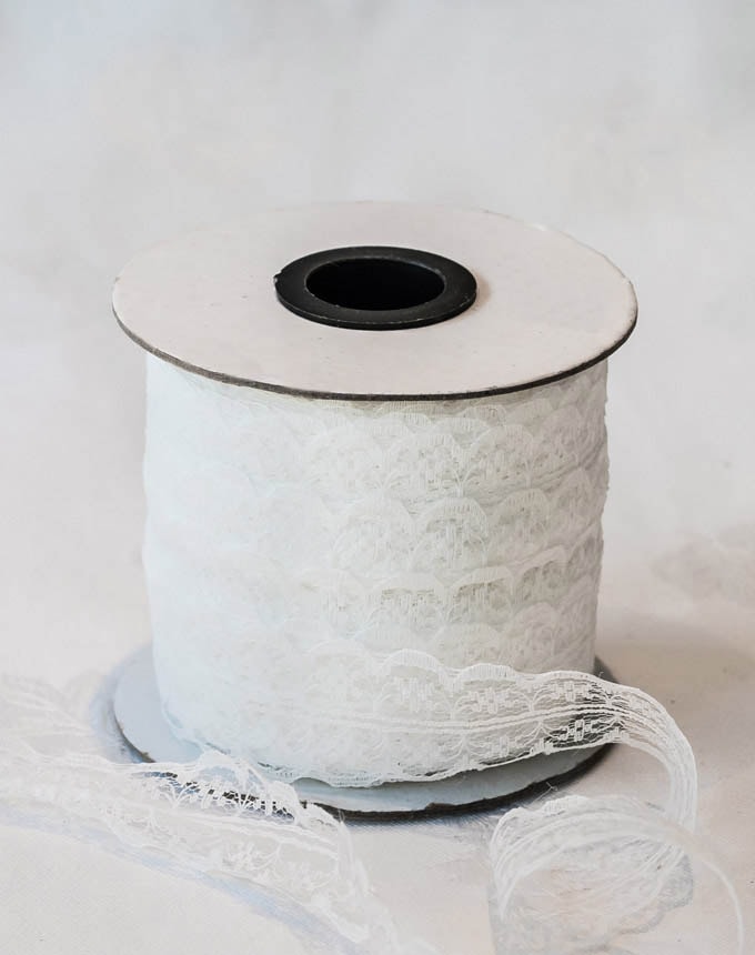 תחרה 25 מ"מ - לבן