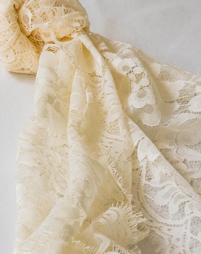 רנר תחרה 2 - קרם