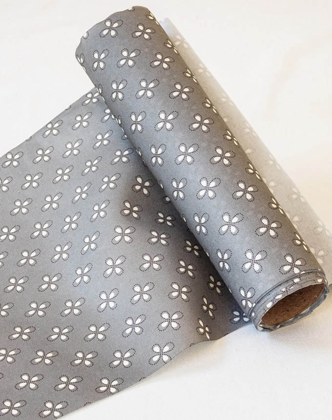 רנר פרח נאיבי - אפור