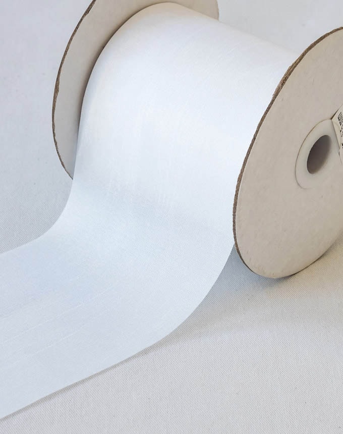 סטן משי פראי - לבן