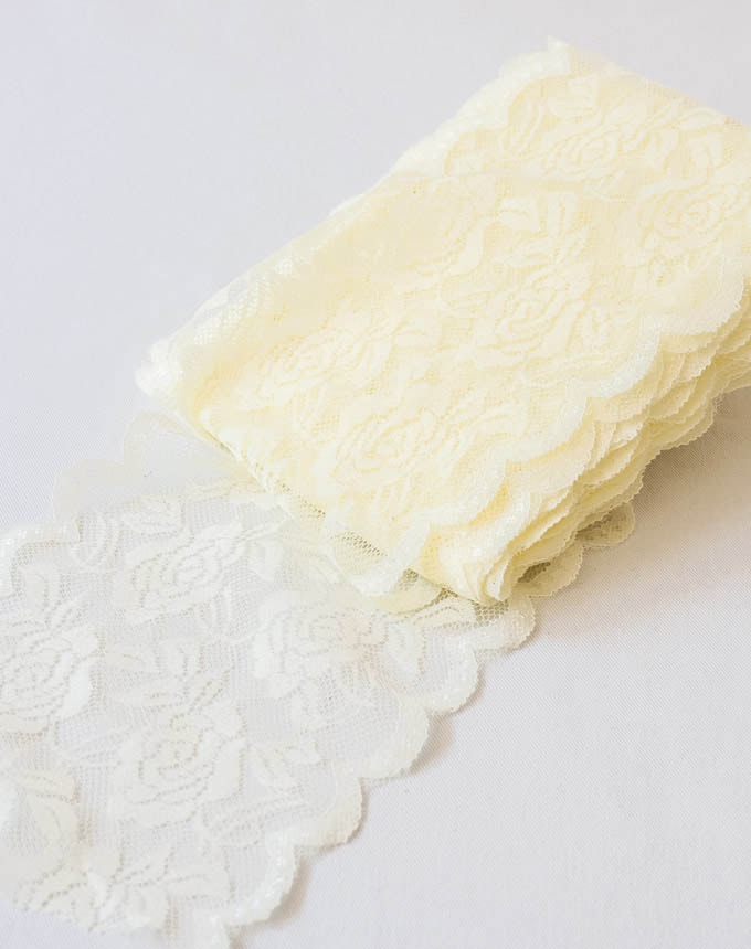 רנר תחרה 15 ס"מ - שמנת