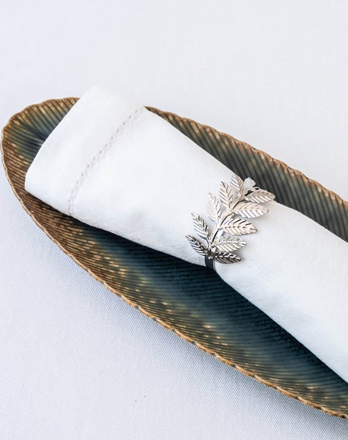 חבק עלה על טבעת - כסף