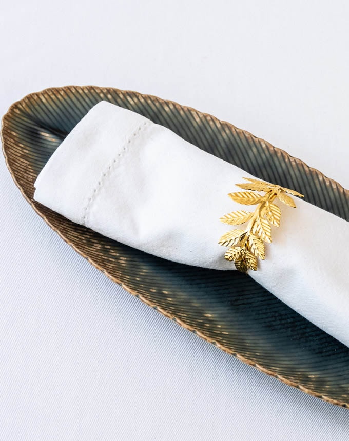 חבק עלה על טבעת - זהב