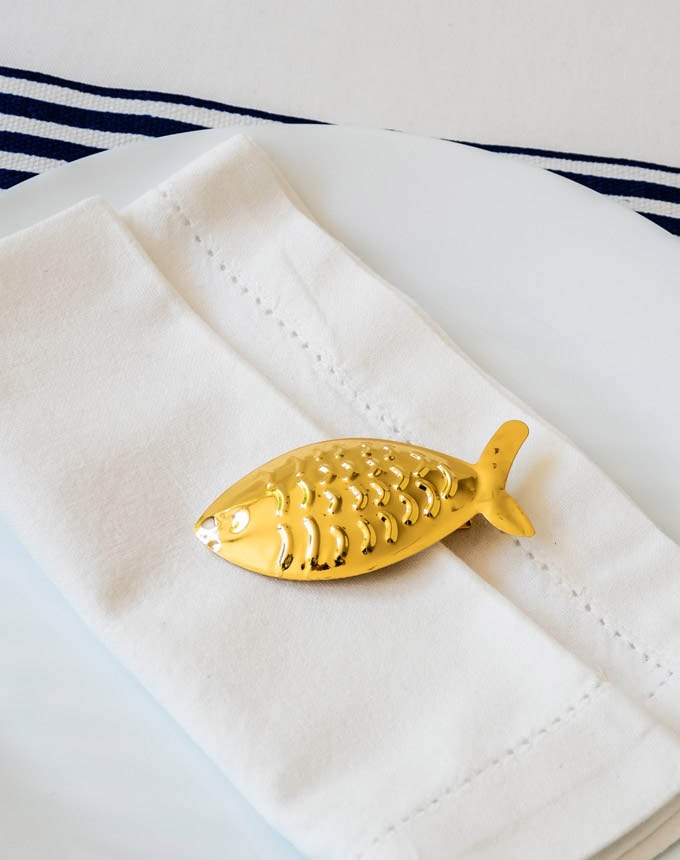 חבק קליפס דג - זהב