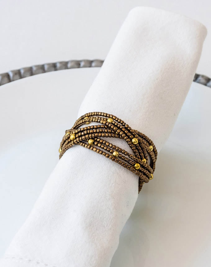 חבק אינדיאני - זהב