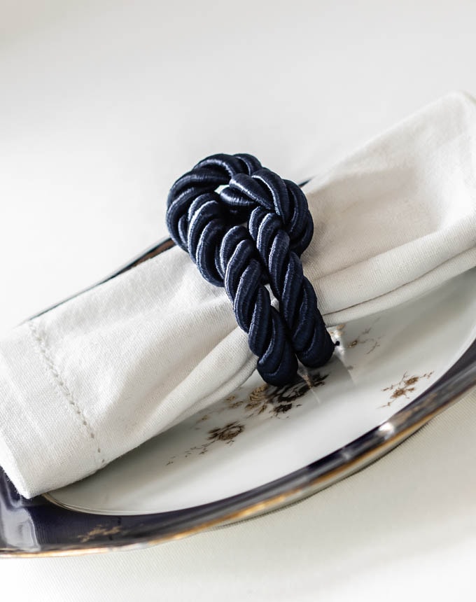 חבק קשר שטוח - כחול כהה