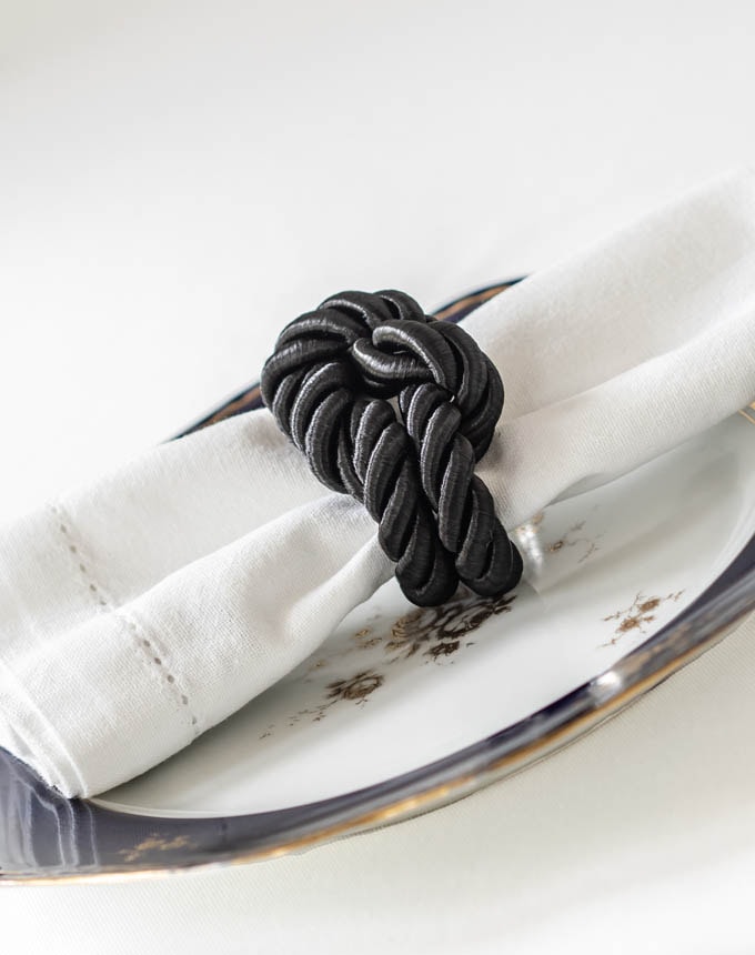 חבק קשר שטוח - שחור