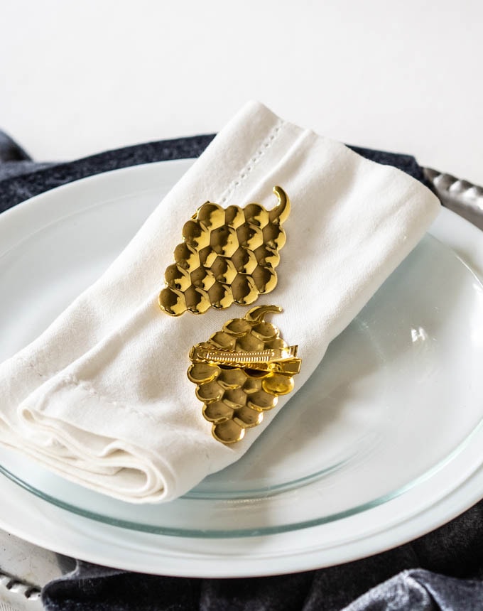 חבק קליפס ענבים - זהב