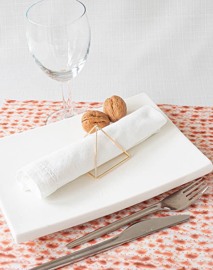 חבק  פירמידה - זהב