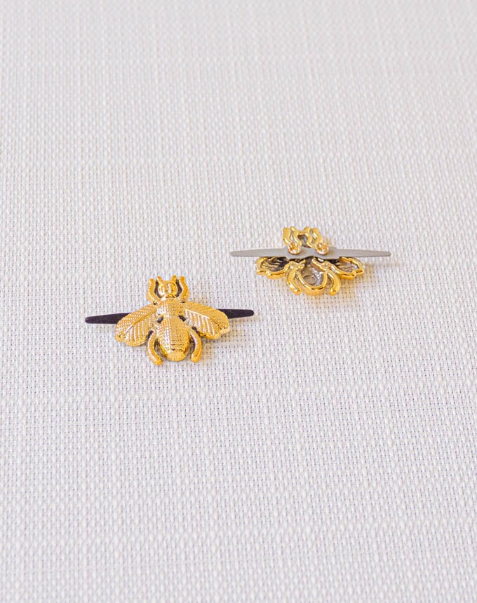 נעץ דבורה - זהב