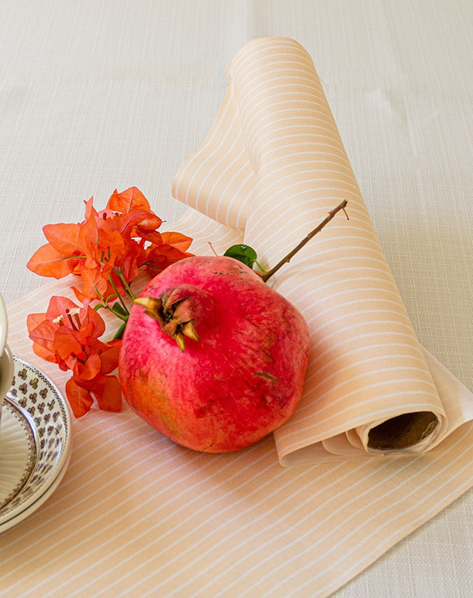 רנר פסים דקים - שמנת