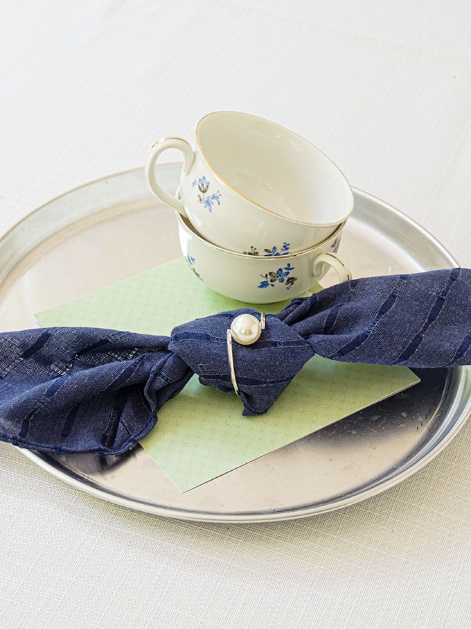 חבק פנינה מסובבת - כסף