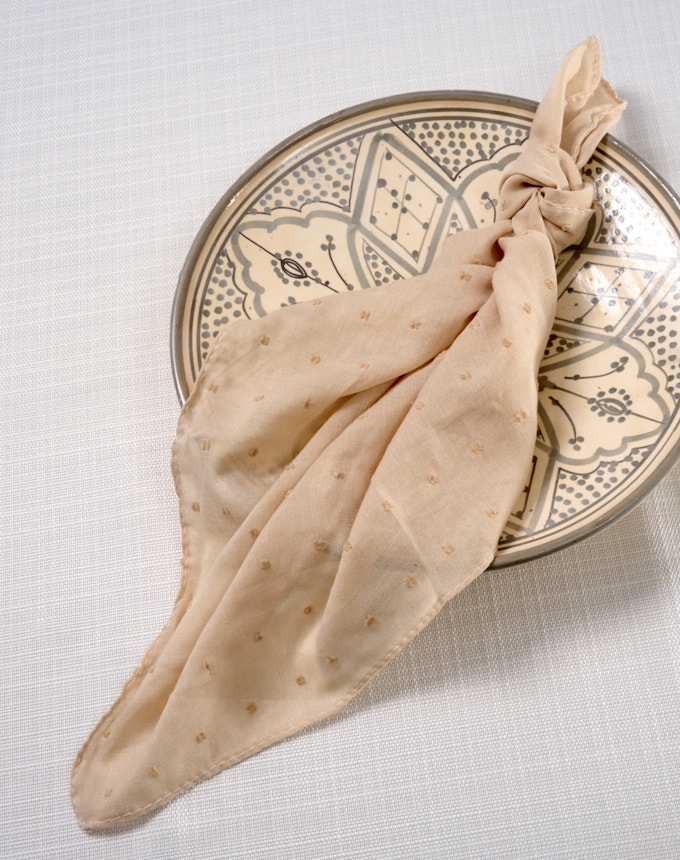 מפיות טטרה נקודות - שמנת