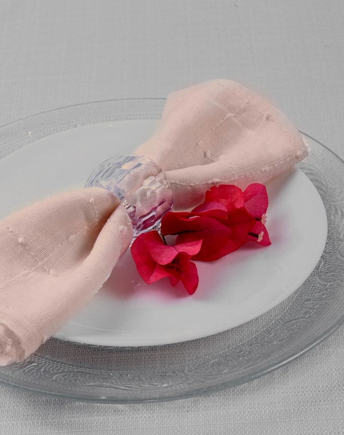 חבק טבעת אקרילית רחבה - שקוף