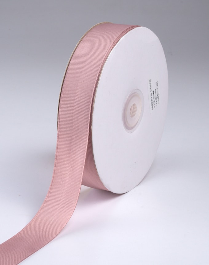 סרטי ריבס - ורוד עתיק