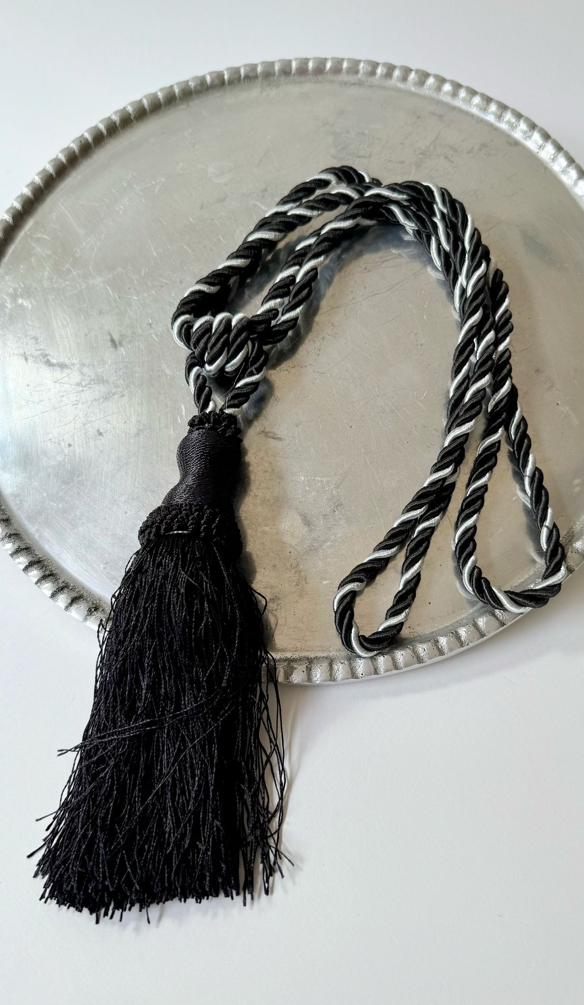 גדיל דקורציה - שחור+כסף