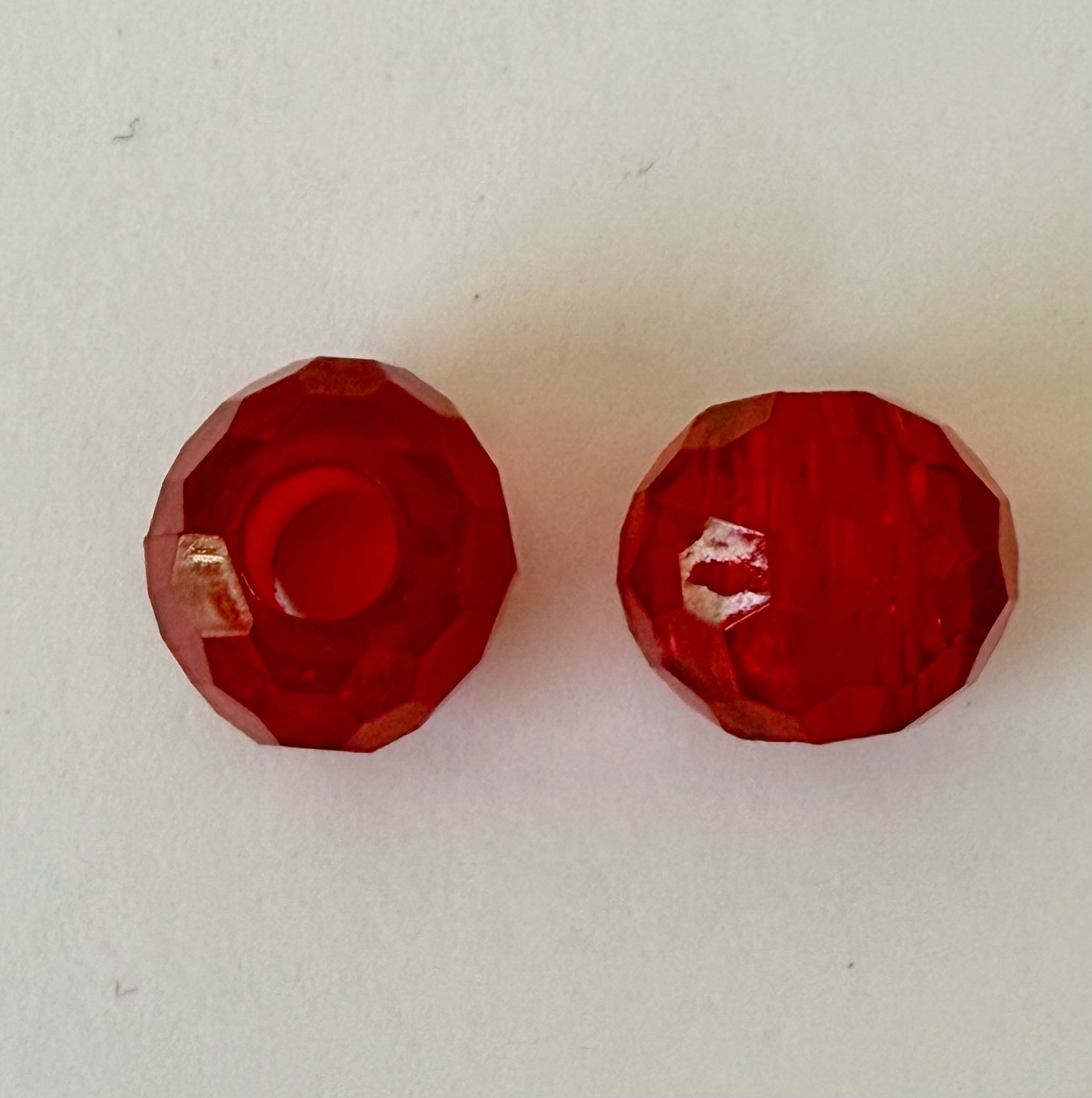 יהלום השחלה בינוני - אדום