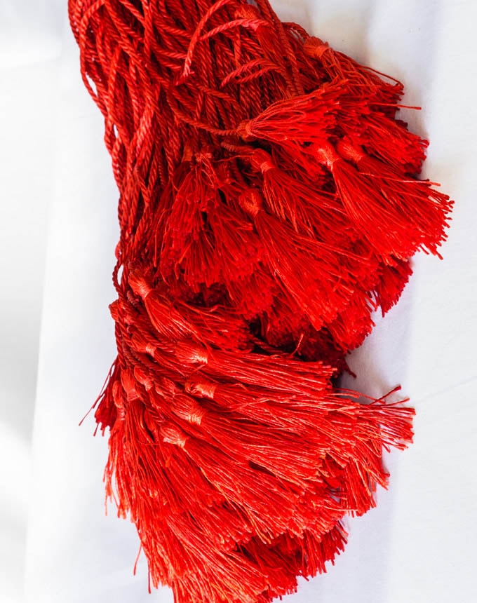 גדילים דקים - אדום