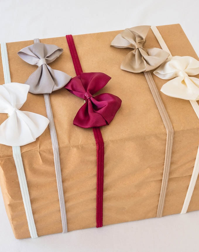 פפיון כפול ריבס על גומיה