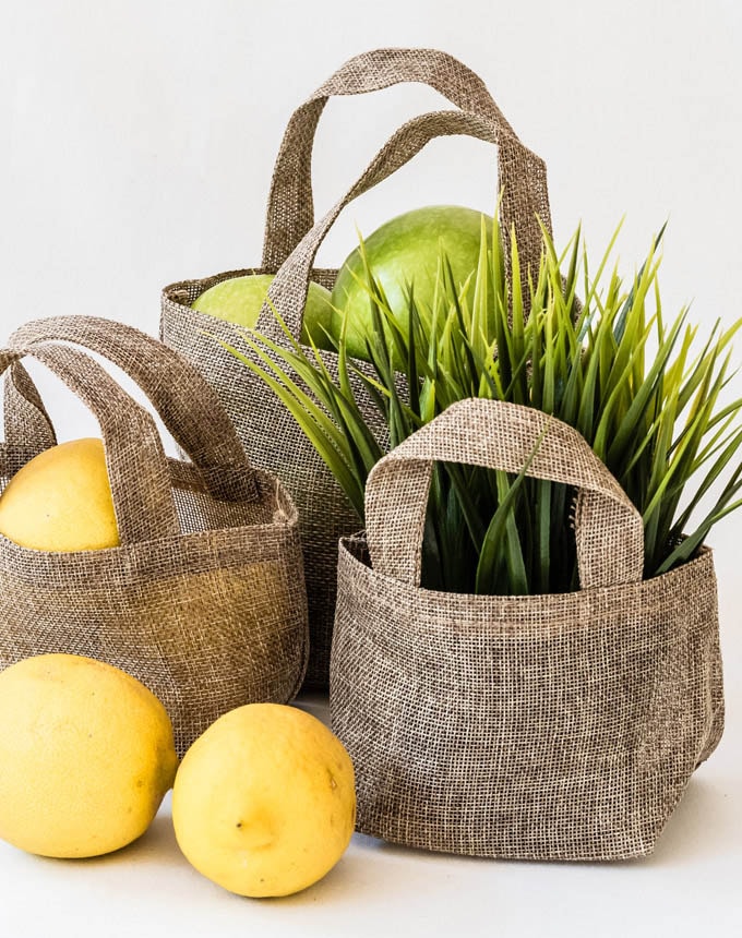 סלסלת יוטה סינטטי