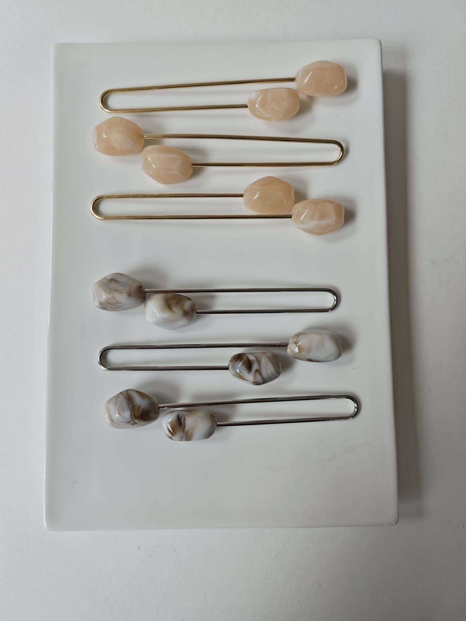 חבק מוארך אבן