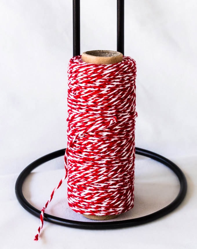 שרוך איכרים - אדום