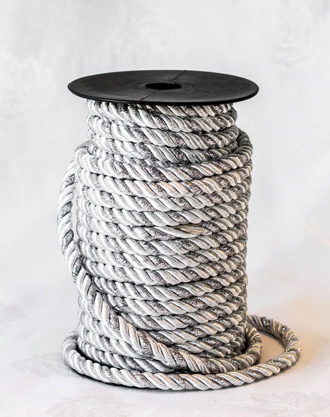 שרוך מגולגל משולב 8 מ"מ - לבן משולב כסף