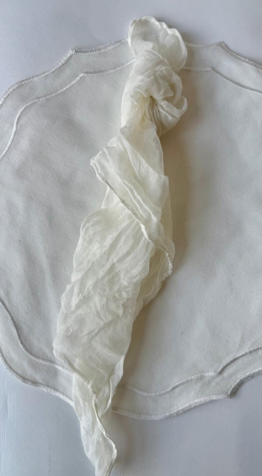 מפית כותנה מגולגלת - לבן שבור