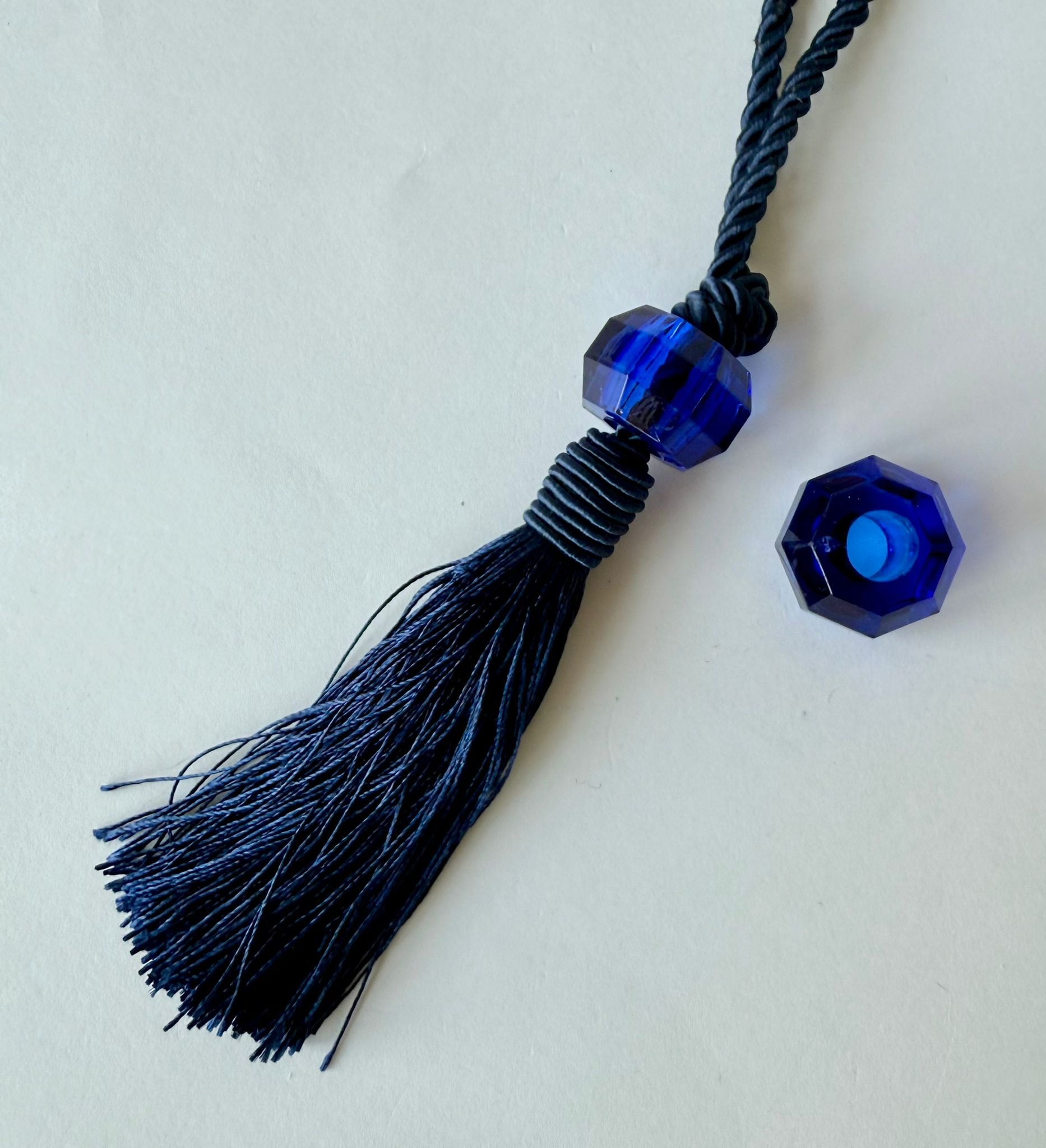 גדיל כותרת+אבן השחלה חיתוך קריסטל - כחול